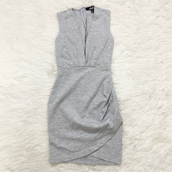 Lulus Dresses & Skirts - LULU’S Light Gray Mini Dress